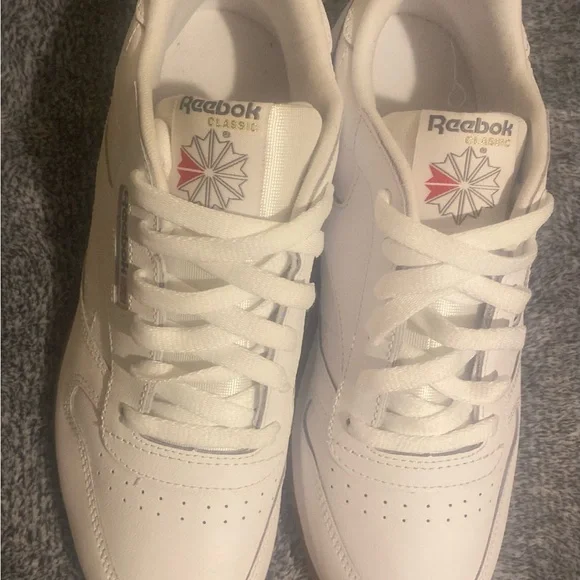 COPY - New Reebok sneakers - Picture 3 of 7